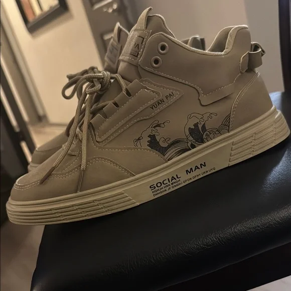 Men's Tan High Top Sneakers ‼️ BRAND NEW‼️ Brand - Social Man - Picture 3 of 16